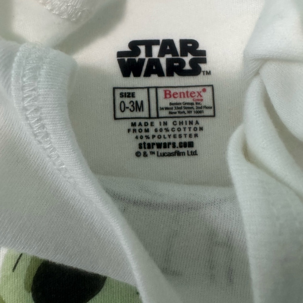 Star Wars The Child Set of two infant onesies - Picture 2 of 11